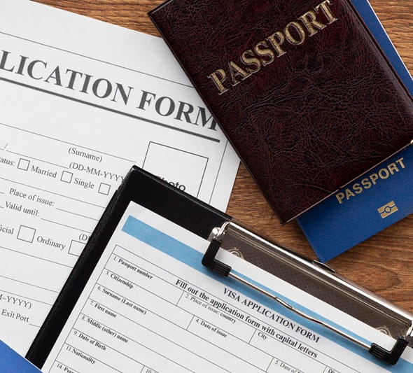 visa-application-composition-with-australian-flag (3) (1)